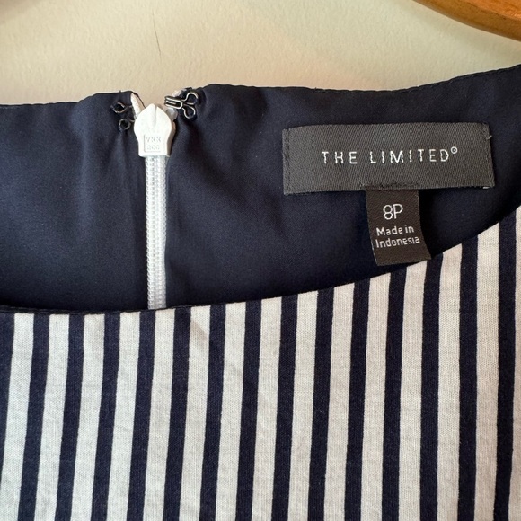 Limited sleeveless dress Navy/White Sz 8p - Picture 4 of 5